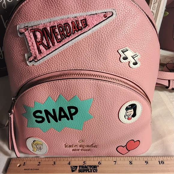 Kate Spade x Betty & Veronica Archie Riverdale Pink Pebbled Leather Backpack - Picture 5 of 16